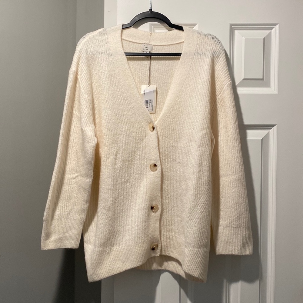 A New Day Brand New Soft Cream Sweater. Size M.